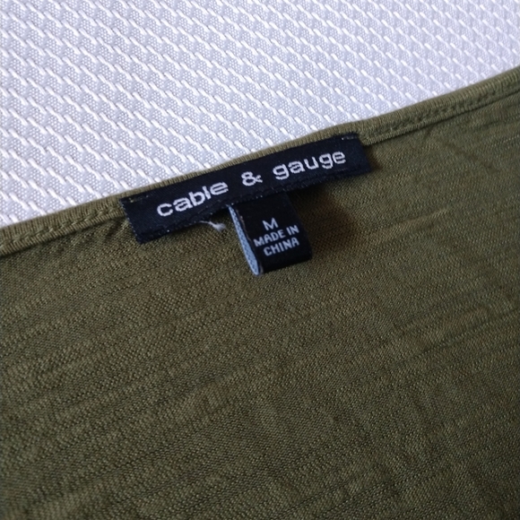 Ladies medium Cable & Gauge olive green cowl neck blouse slouch cinch sides bras - Picture 2 of 6